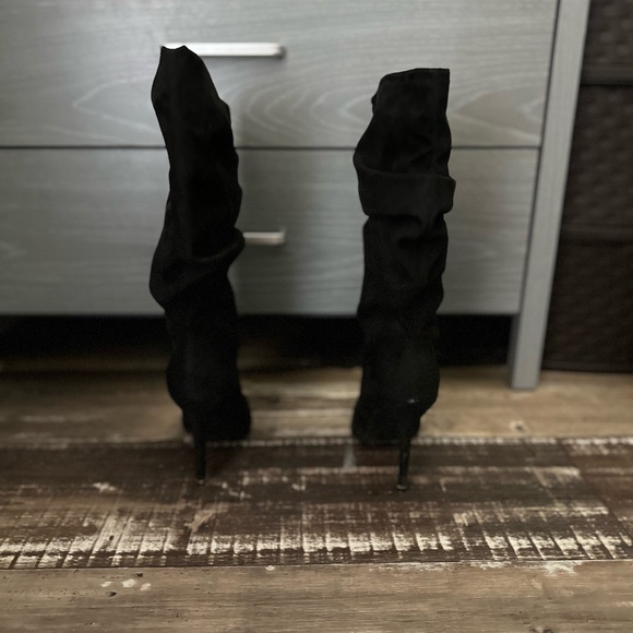 Jessica Simpson”Layla” Pull On Mid-Knee Slouched Pointy Stiletto High Heel Boots - Picture 4 of 5